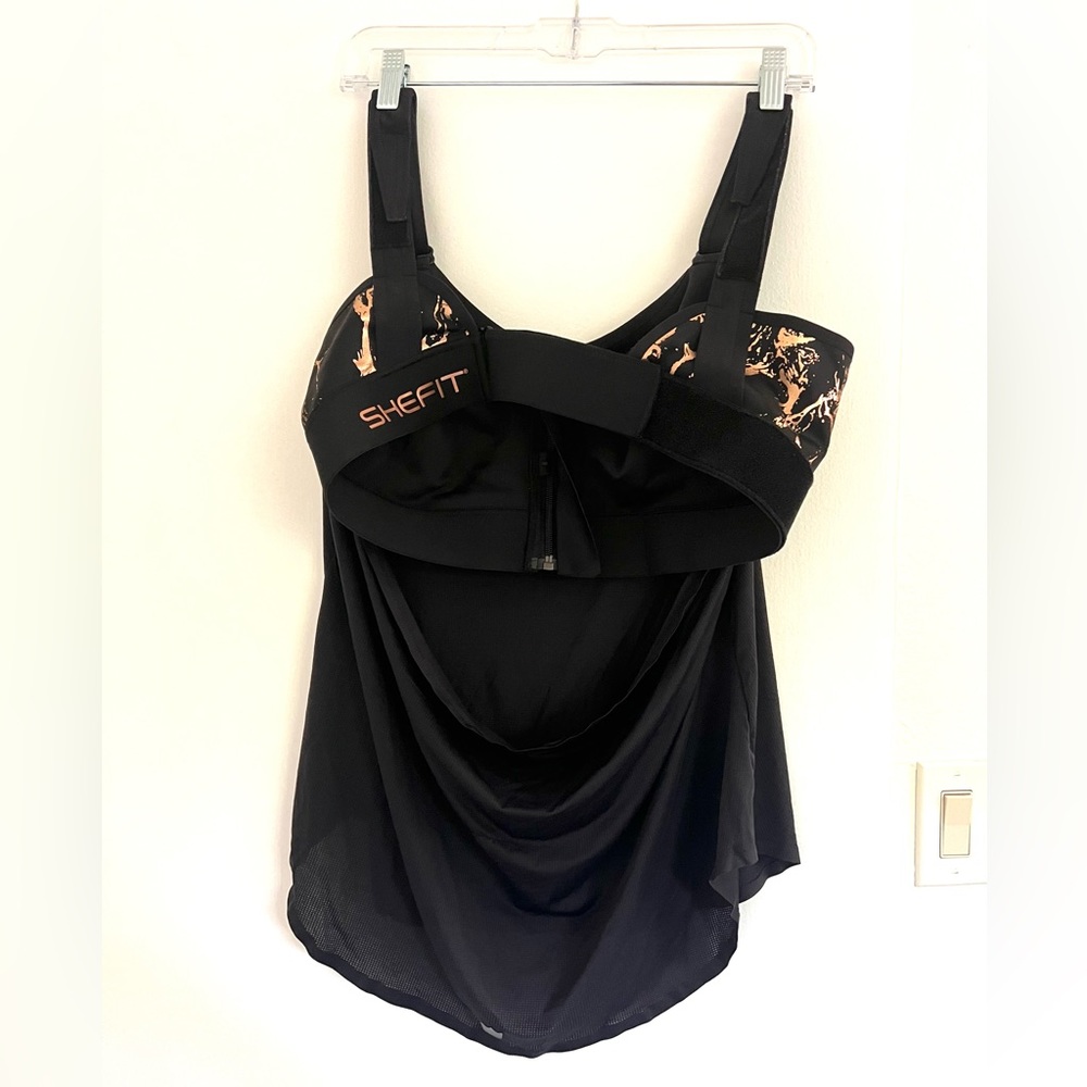 SheFit Flex Sports Bra and Clip Tank